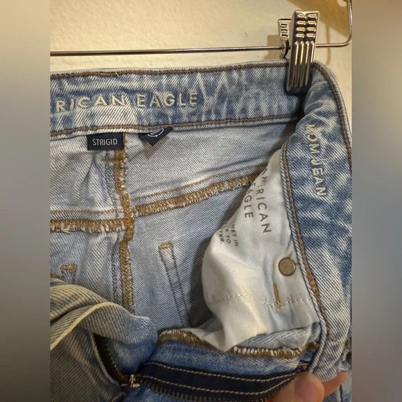 American Eagle Outfitters Light Blue Denim Shorts - Picture 3 of 5